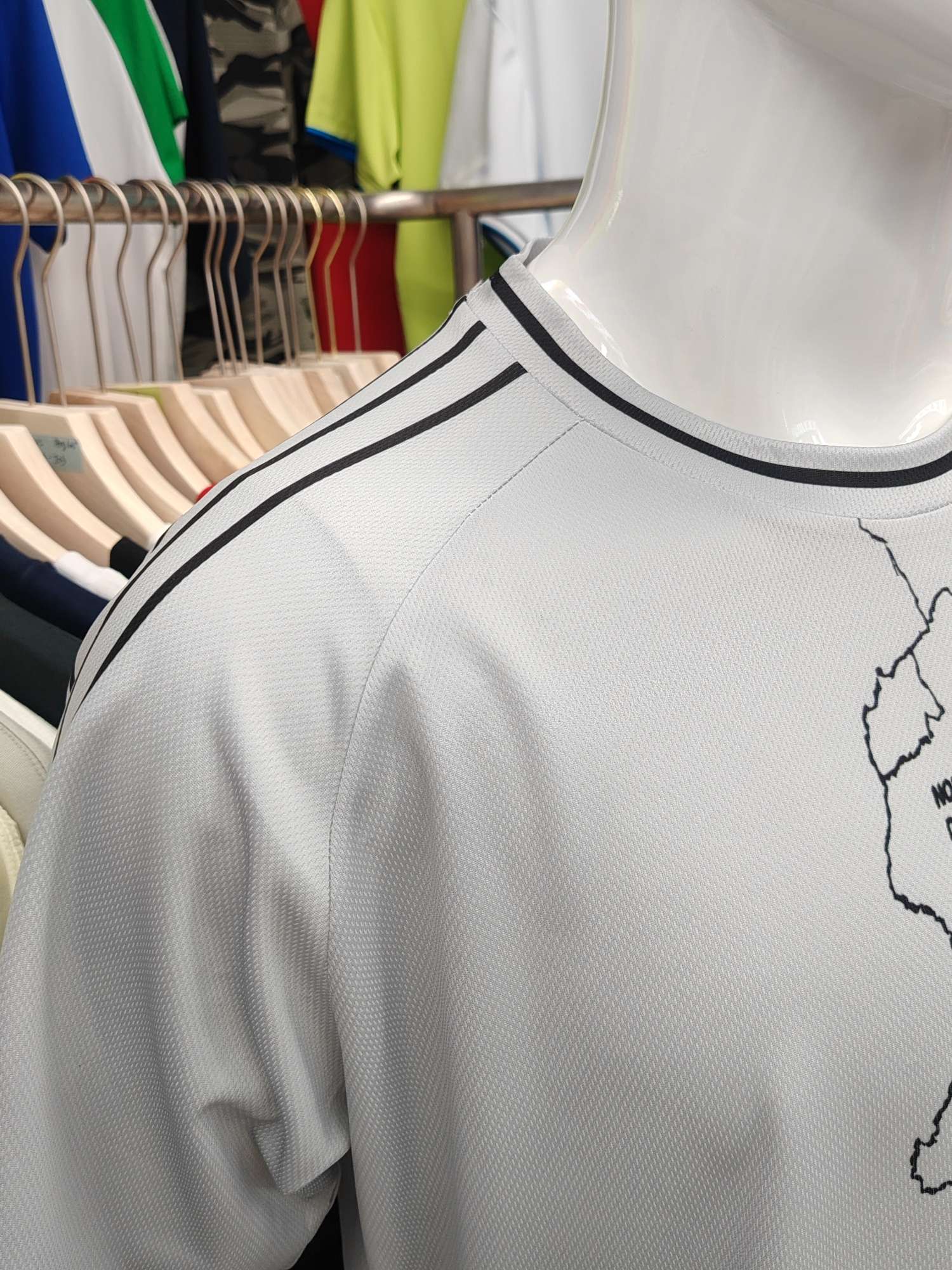 Cross-border sportswear, high-grade mesh breathable fabric, full-body printed sportswear, breathable and sweat-absorbing professional sports outdoor training sportswear, high-elasticity breathable and comfortable sportswear customization FG1612-12 detail image 7