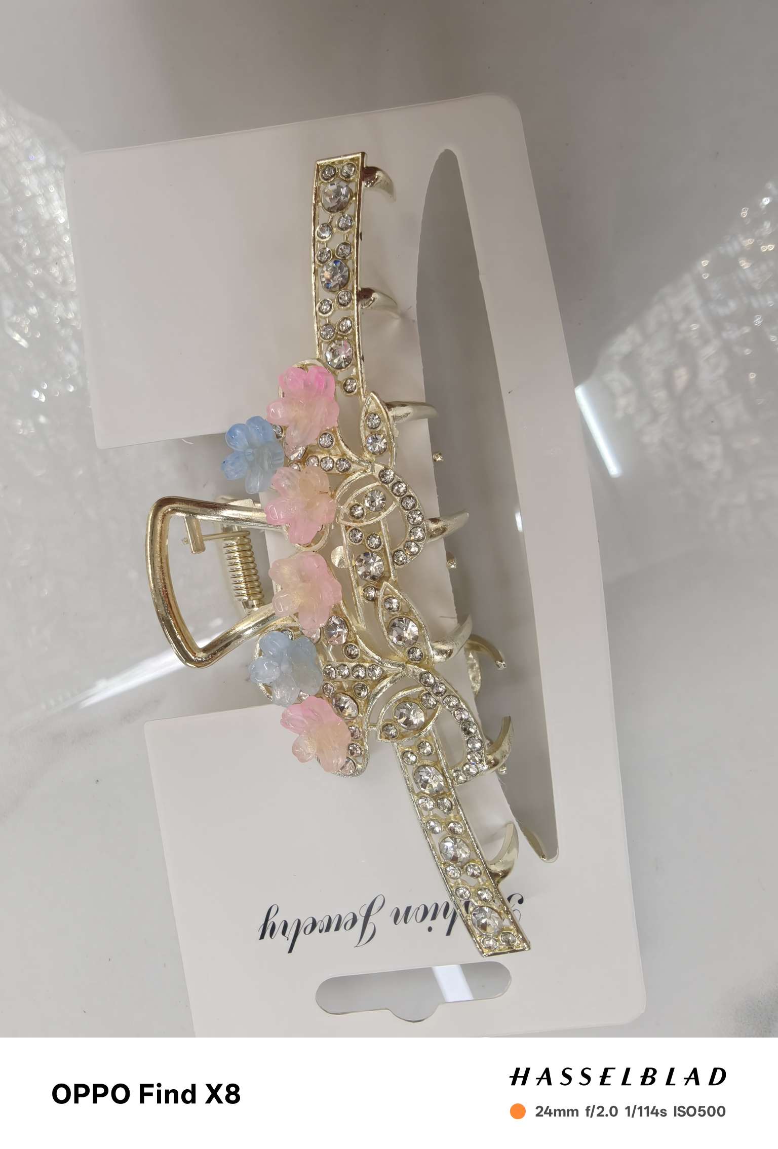 Acrylic jewelry, hair accessories, headwear, hair clips, exquisite and cute creative design styles, popular European and American hair clips and hair accessories detail image 1