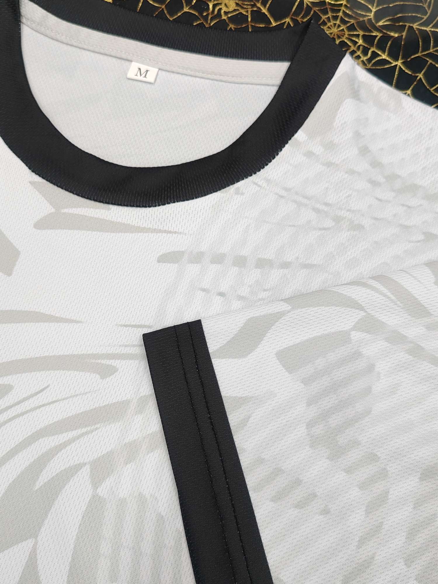 Cross-border sportswear, high-grade mesh breathable fabric, full-body printed sportswear, breathable and sweat-absorbing professional sports outdoor training sportswear, high-elasticity breathable and comfortable sportswear customization FG1612-9 detail image 11