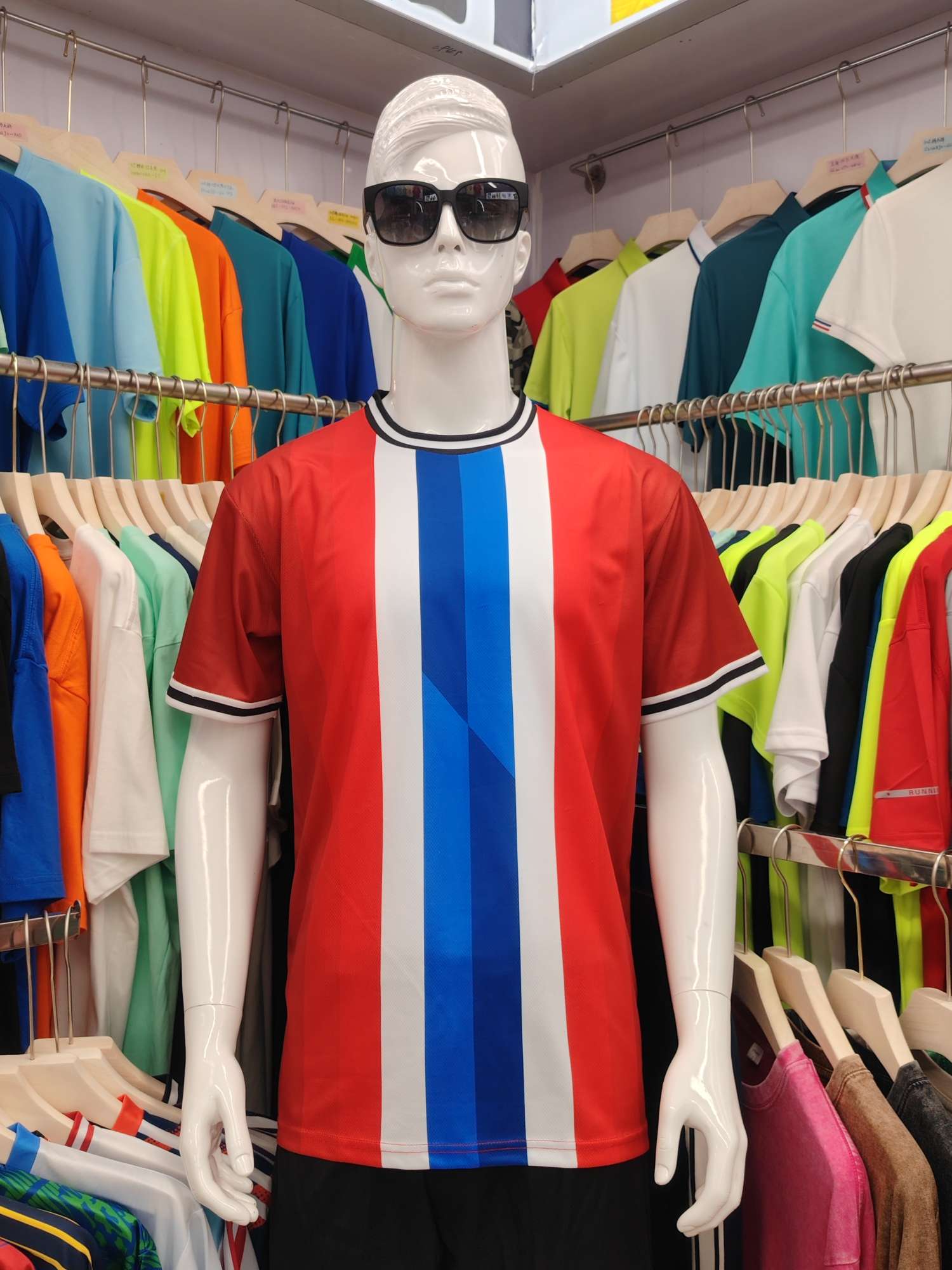 Cross-border sportswear, high-grade mesh breathable fabric, full-body printed sportswear, breathable and sweat-absorbing professional sports outdoor training sportswear, high-elasticity breathable and comfortable sportswear customization FG1612-11 Specification image