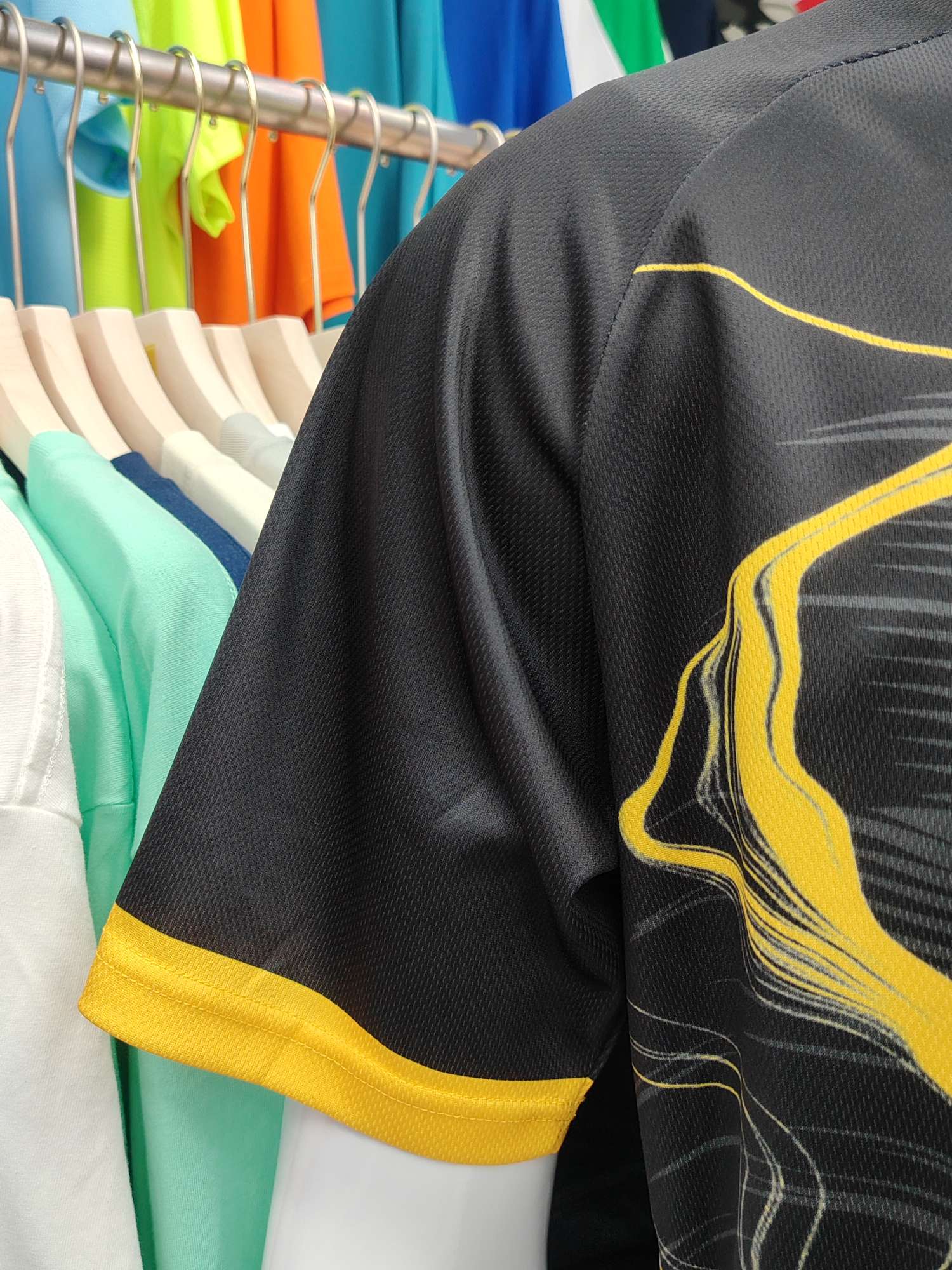 Cross-border sportswear, high-grade mesh breathable fabric, full-body printed sportswear, breathable and sweat-absorbing professional sports outdoor training sportswear, high-elasticity breathable and comfortable sportswear customization FG1612-10 detail image 7