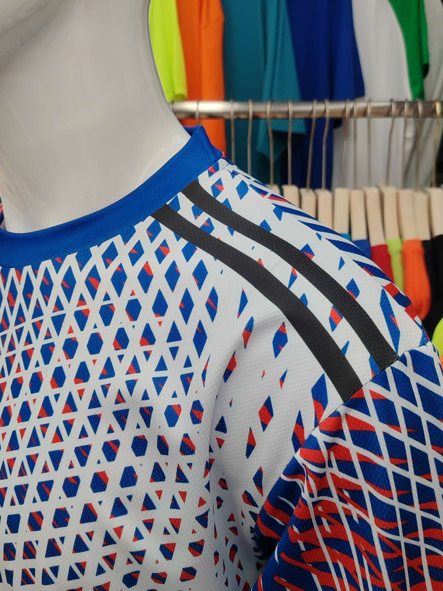 Cross-border sportswear, high-grade mesh breathable fabric, full-body printed sportswear, breathable and sweat-absorbing professional sports outdoor training sportswear, high-elasticity breathable and comfortable sportswear customization FG1612-7 detail image 8