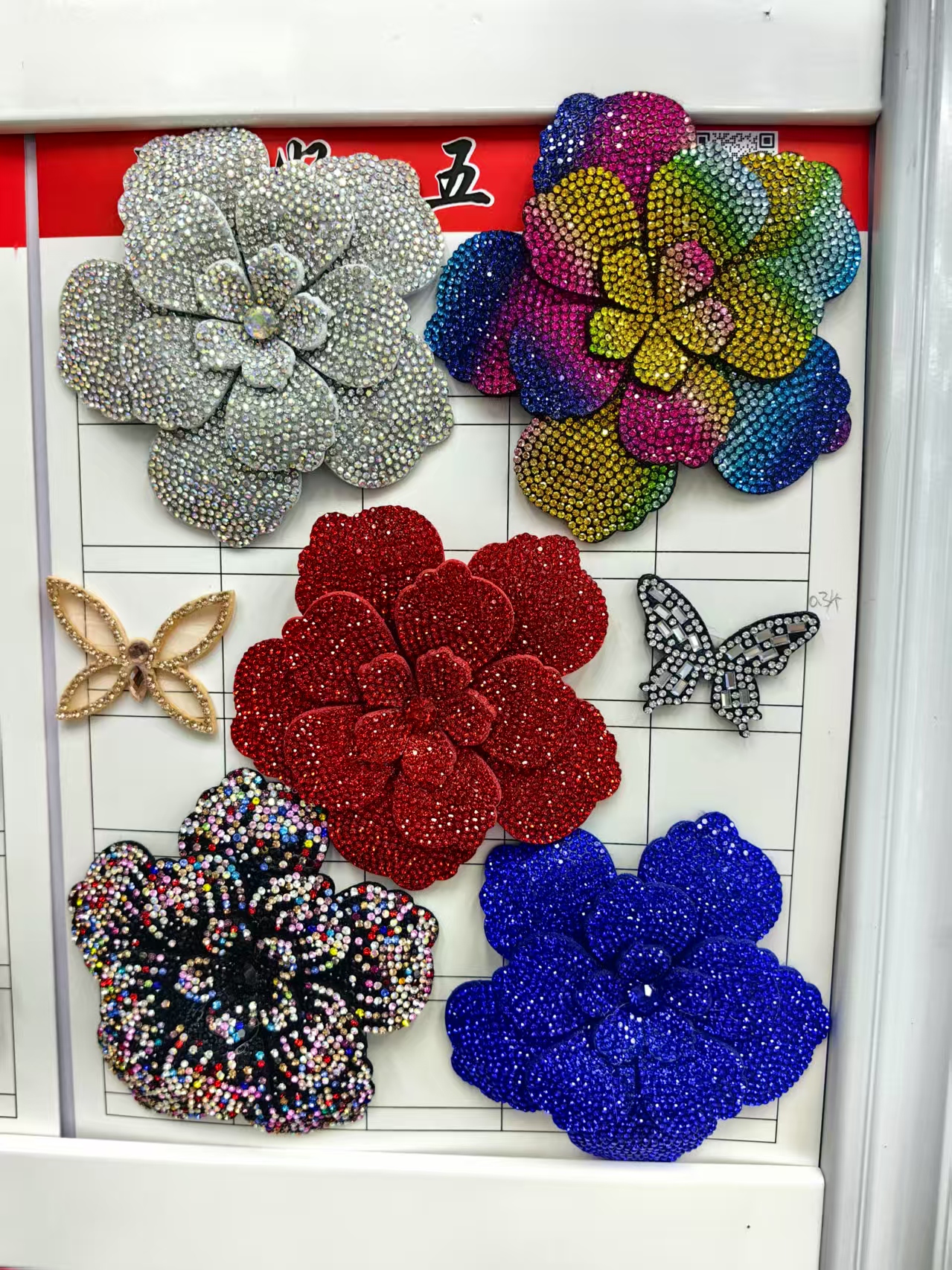 满钻蝴蝶结 水钻鞋花饰品配件配饰百搭DIY鞋装饰鞋花白底实物图