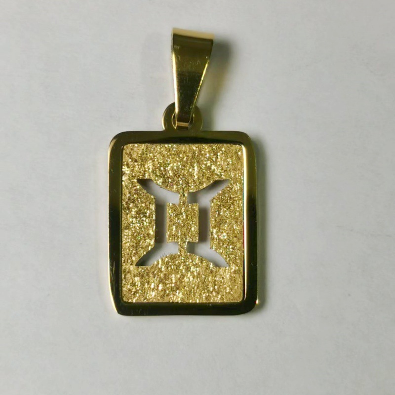 跨境简约不锈钢闪砂星座项链配件女士时尚压砂钛钢吊坠饰品白底实物图