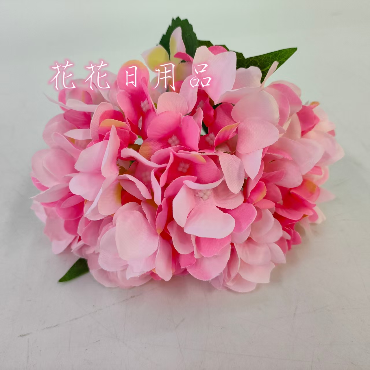 Artificial flower bonsai, single two-color hydrangea, wall hanging, vase and other decorative items Item Picture
