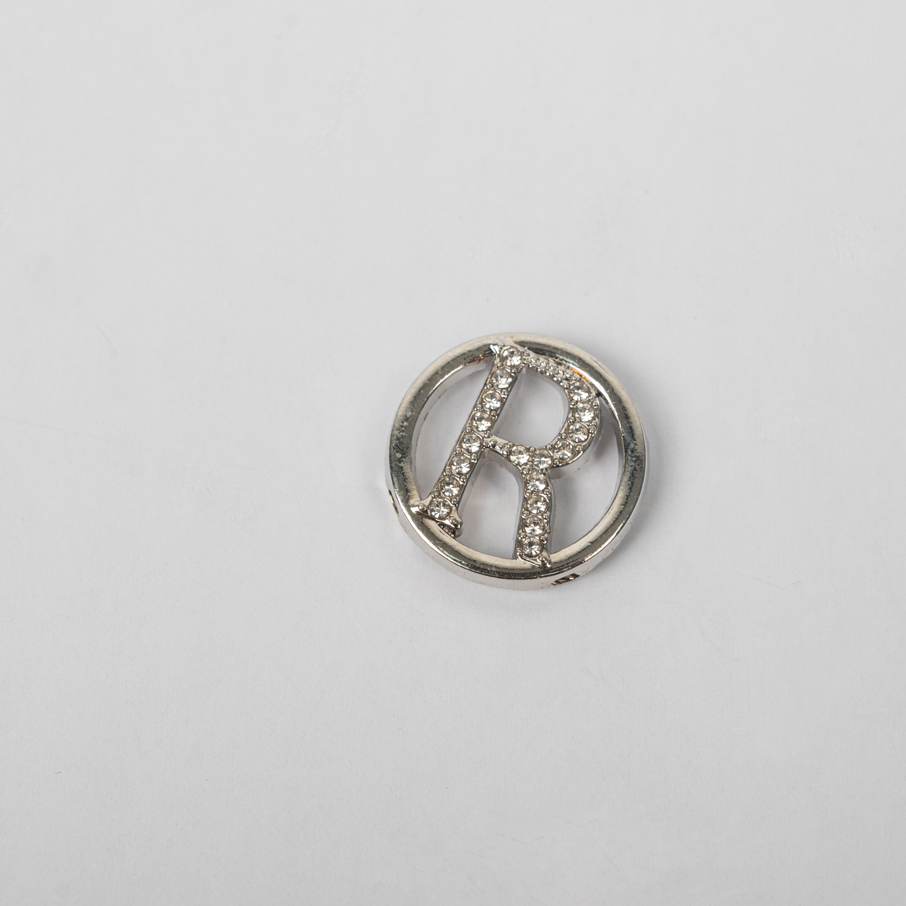 Luggage label, die-cast jeans accessory, zinc alloy LOGO pattern, dot painted trademark