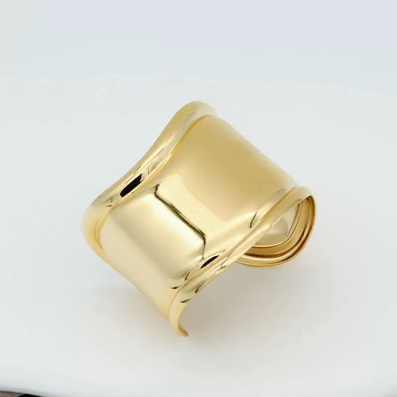 手镯/亚克力手镯/珍珠手镯/沙金/玉镯细节图