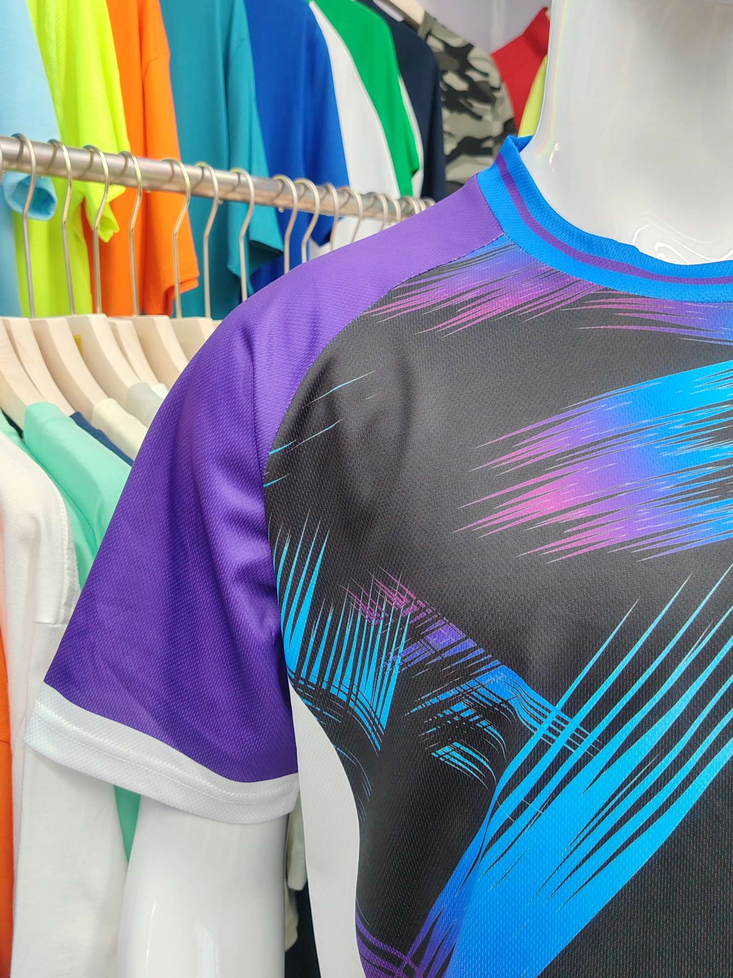 Cross-border sportswear, high-grade mesh breathable fabric, full-body printed sportswear, breathable and sweat-absorbing professional sports outdoor training sportswear, high-elasticity breathable and comfortable sportswear customization FG1612-16 detail image 7