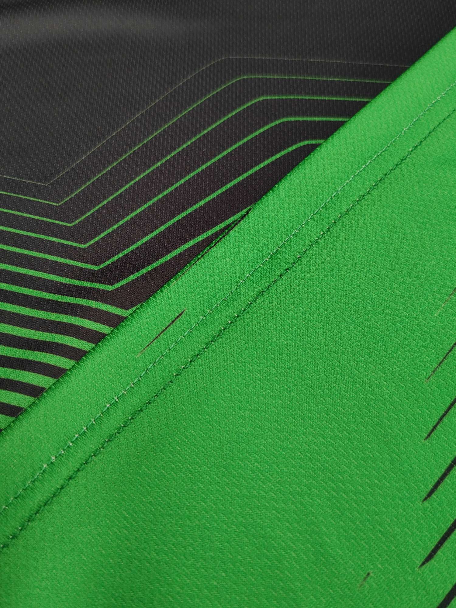 Cross-border sportswear, high-grade mesh breathable fabric, full-body printed sportswear, breathable and sweat-absorbing professional sports outdoor training sportswear, high-elasticity breathable and comfortable sportswear customization FG1612-18 detail image 13