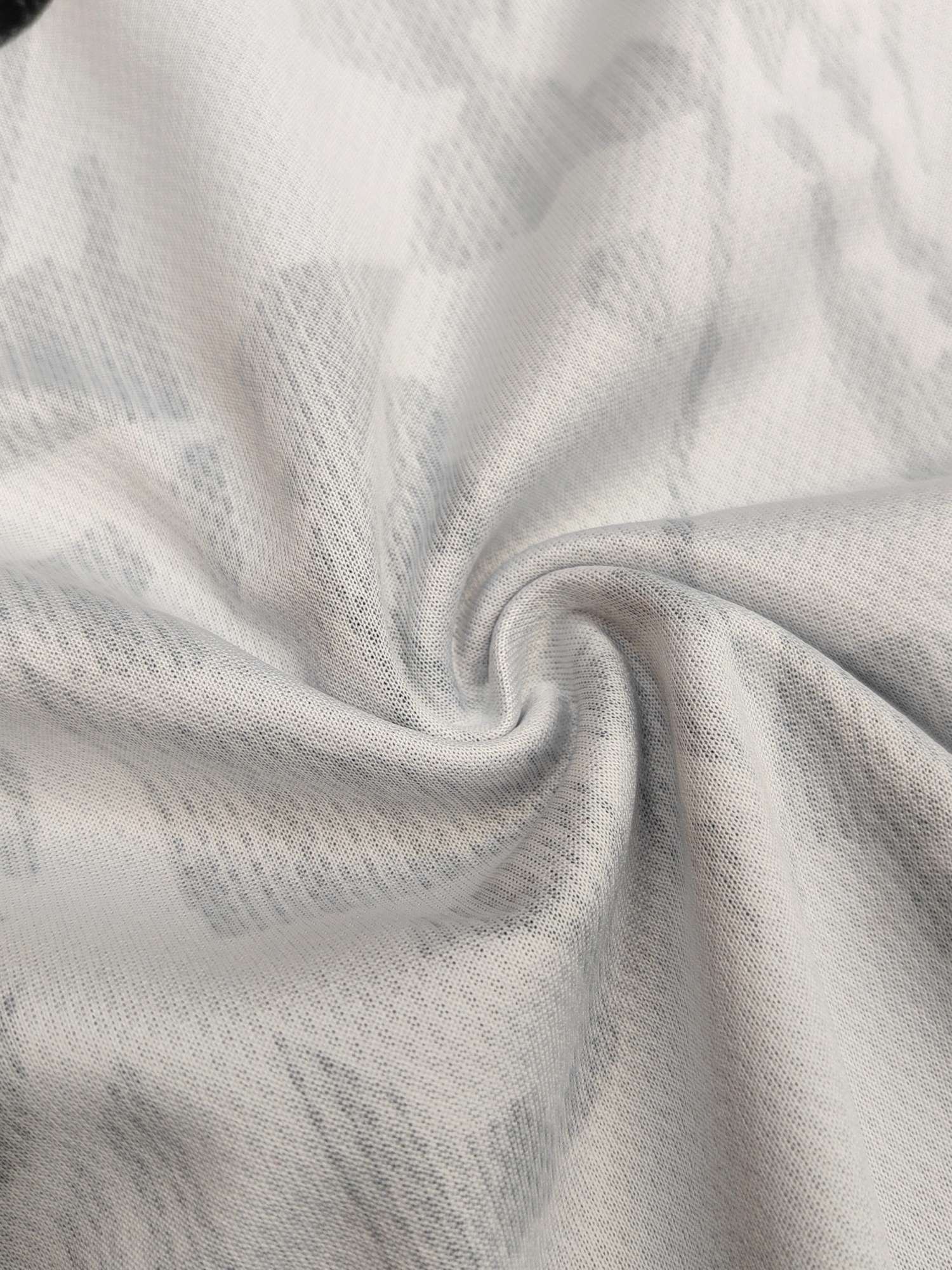 Cross-border sportswear, high-grade mesh breathable fabric, full-body printed sportswear, breathable and sweat-absorbing professional sports outdoor training sportswear, high-elasticity breathable and comfortable sportswear customization FG1612-15 detail image 18