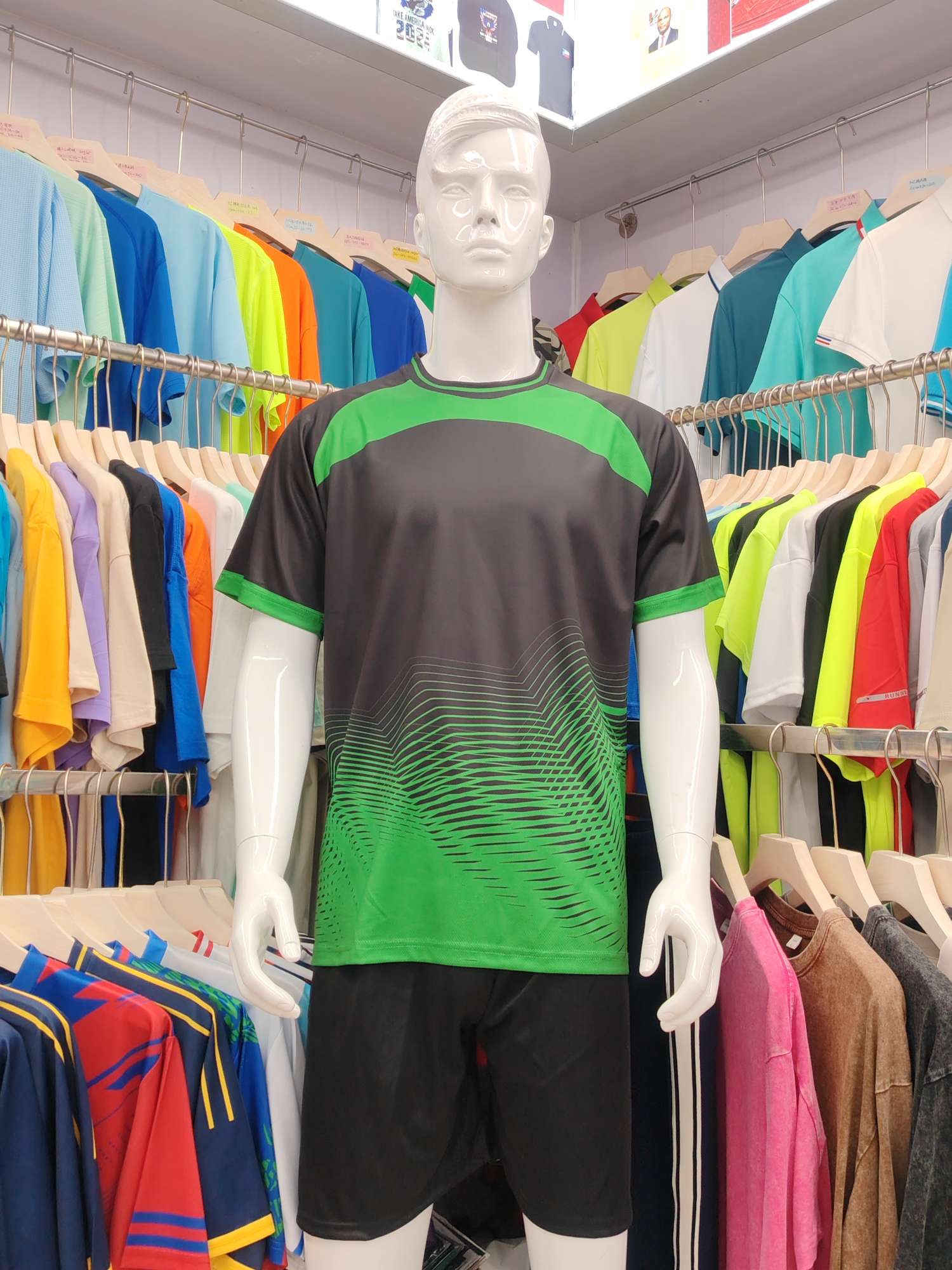 Cross-border sportswear, high-grade mesh breathable fabric, full-body printed sportswear, breathable and sweat-absorbing professional sports outdoor training sportswear, high-elasticity breathable and comfortable sportswear customization FG1612-18