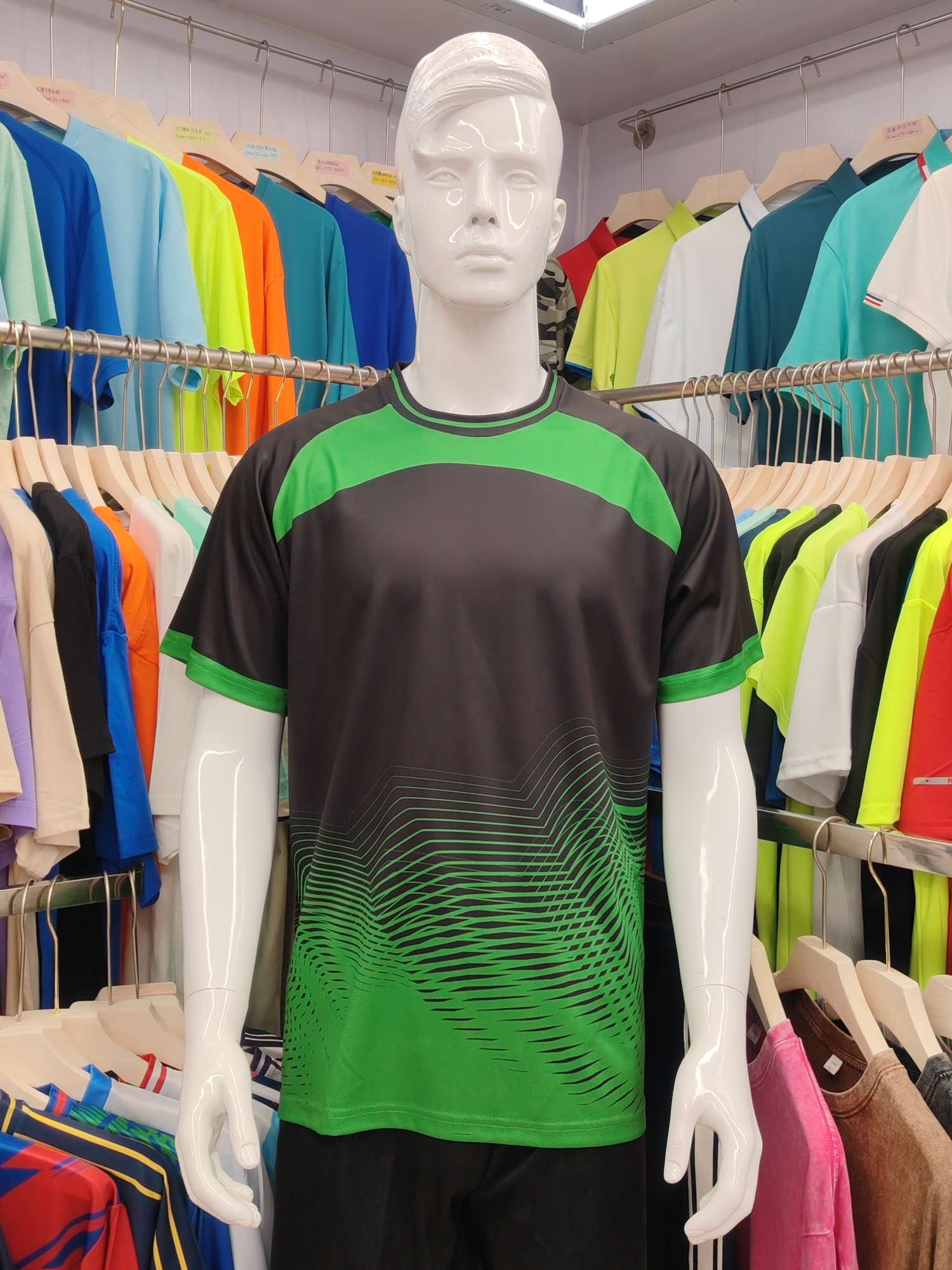 Cross-border sportswear, high-grade mesh breathable fabric, full-body printed sportswear, breathable and sweat-absorbing professional sports outdoor training sportswear, high-elasticity breathable and comfortable sportswear customization FG1612-18 details Picture