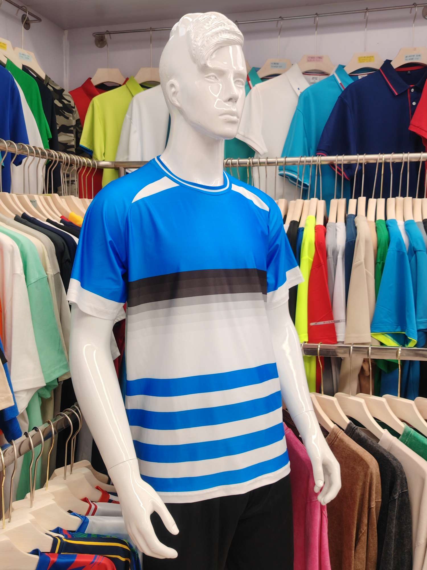 Cross-border sportswear made of high-grade polyester and ammonia silk fabric, full-body printed sportswear, breathable and sweat-absorbing professional sports outdoor training sportswear, breathable and comfortable sportswear customization FG1610-2 detail image 4