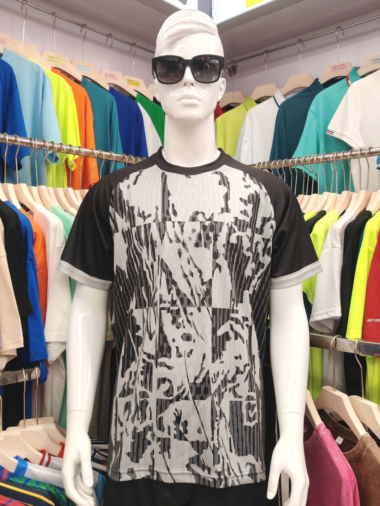 Cross-border sportswear customization factory, AI laser cutting digital hanging line, high-grade breathable fabric, full-body printing sportswear, breathable and sweat-absorbing professional sports outdoor training sportswear, high-elasticity breathable and comfortable sportswear customization Specification image