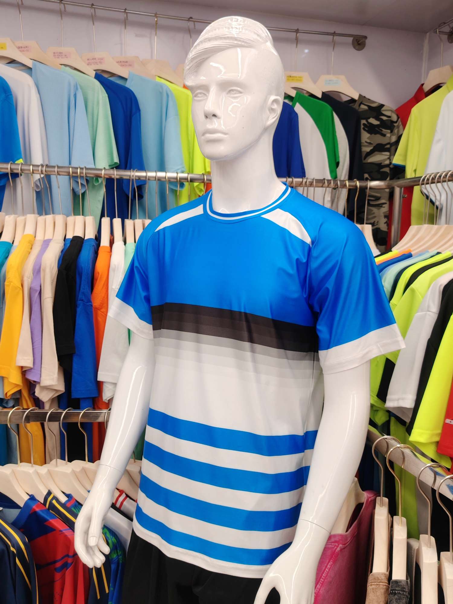 Cross-border sportswear made of high-grade polyester and ammonia silk fabric, full-body printed sportswear, breathable and sweat-absorbing professional sports outdoor training sportswear, breathable and comfortable sportswear customization FG1610-2 Specification image