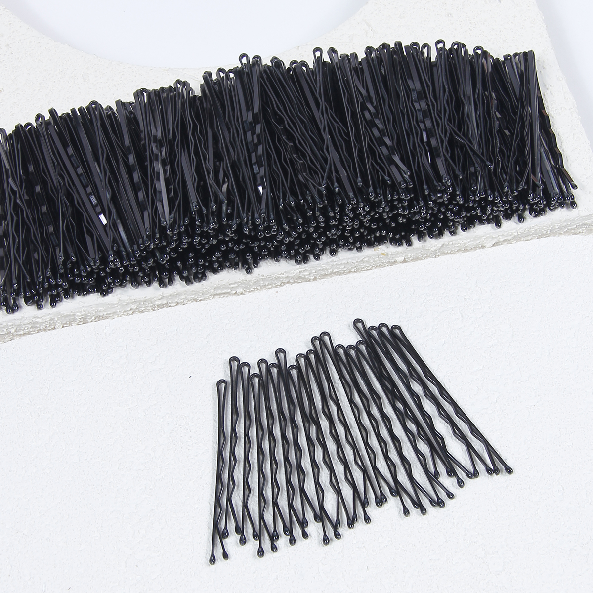 慧琳饰品优质材料发卡，波浪形一字夹，头发固定工具，化妆发夹，弯弓刘海夹，碎发平发饰品，多种颜色多种造型可以定制货供全球