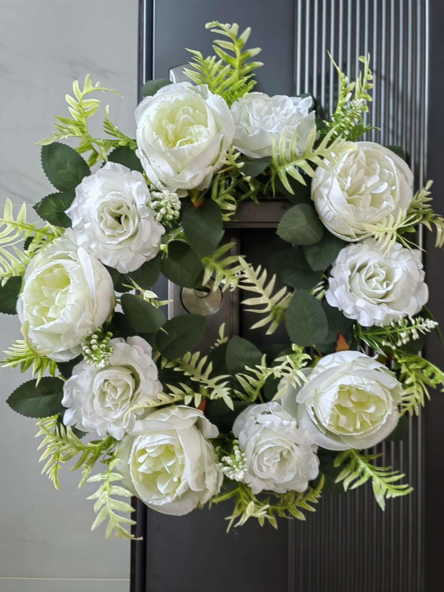 Peony and rose garlands Item Picture