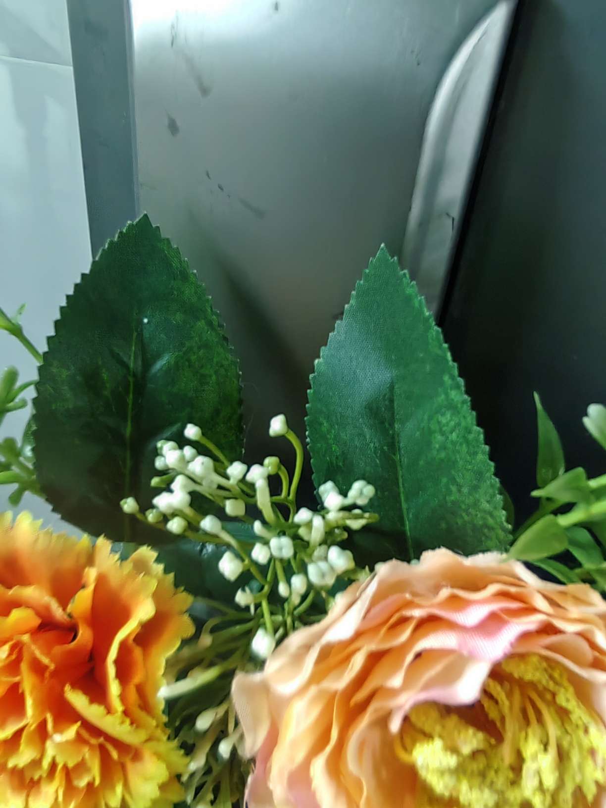 Rose and carnation garlands detail image 4