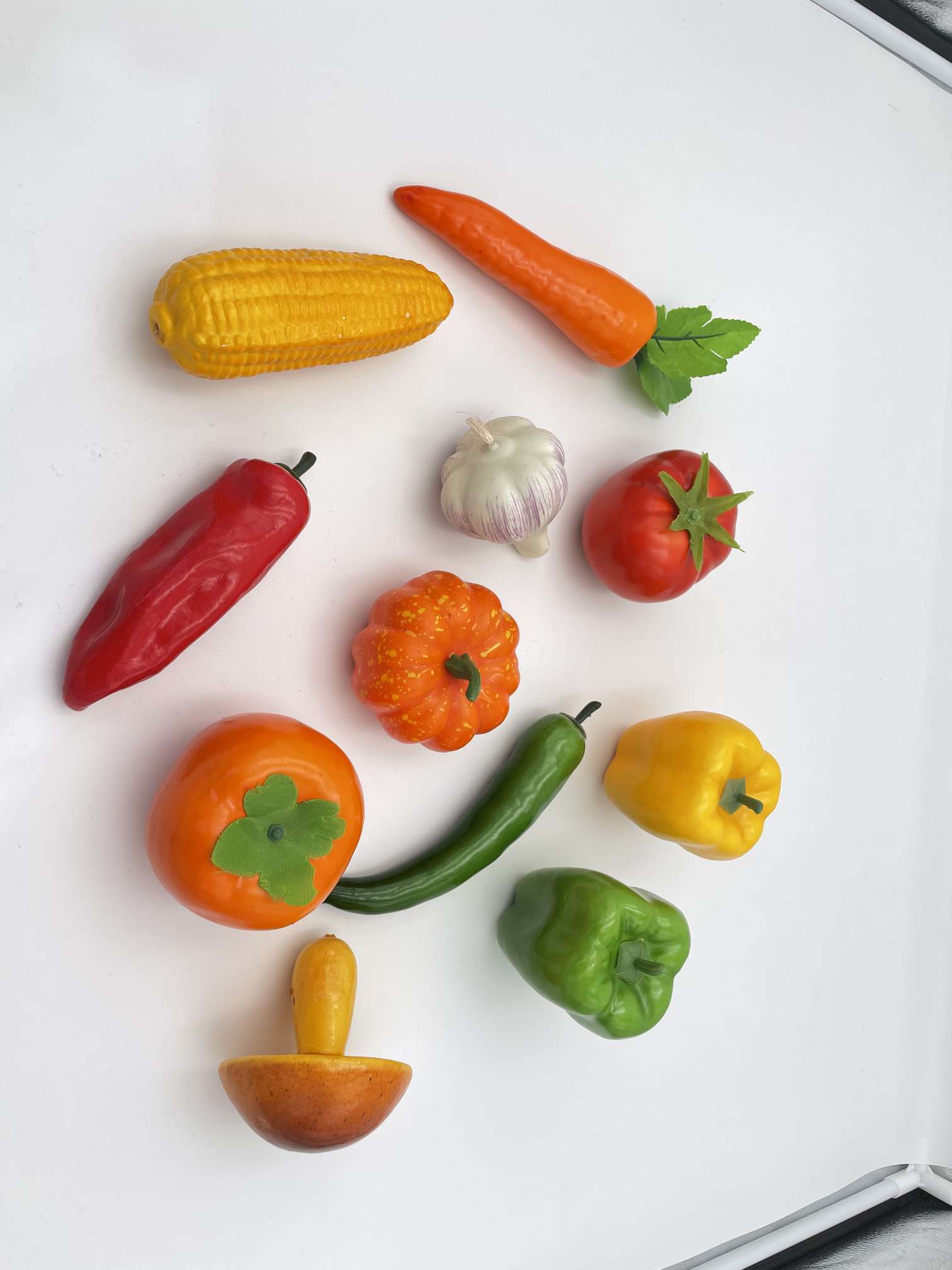 Five Grains Abundance Handicraft Mini Vegetable Food Handicraft Gift Food Play simulation fruit and Vegetable Refrigerator Stick Beautiful and practical food refrigerator stick detail image 3