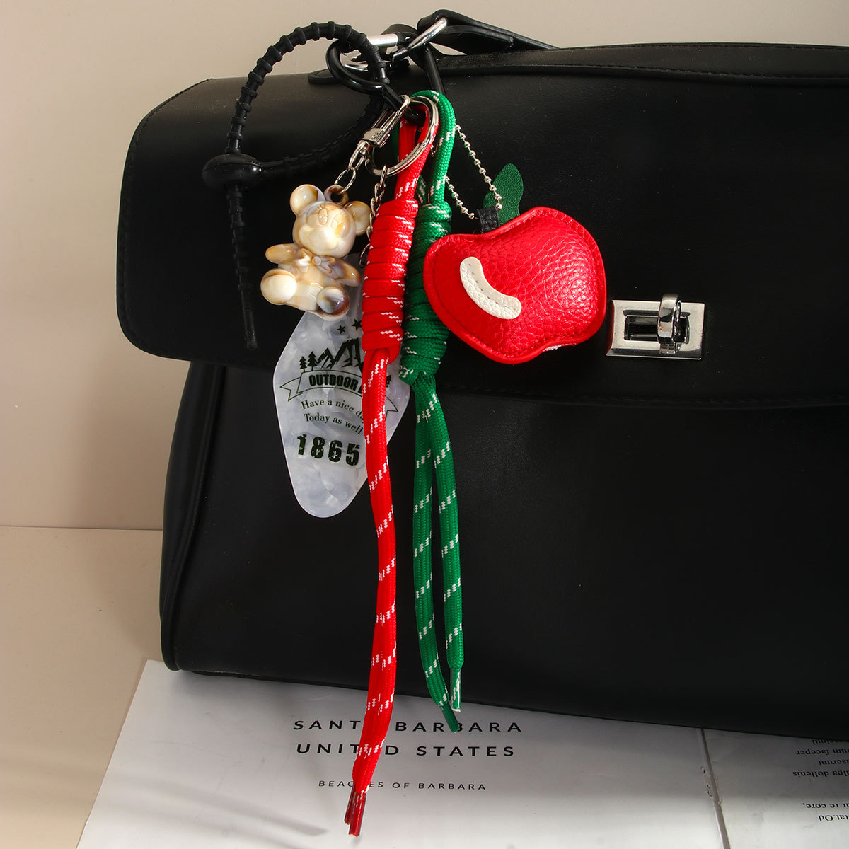 New creative Apple bag pendant, cute bear pendant, fruit decoration bag hanging, cross-border miu series, Instagram trend Application Scenario