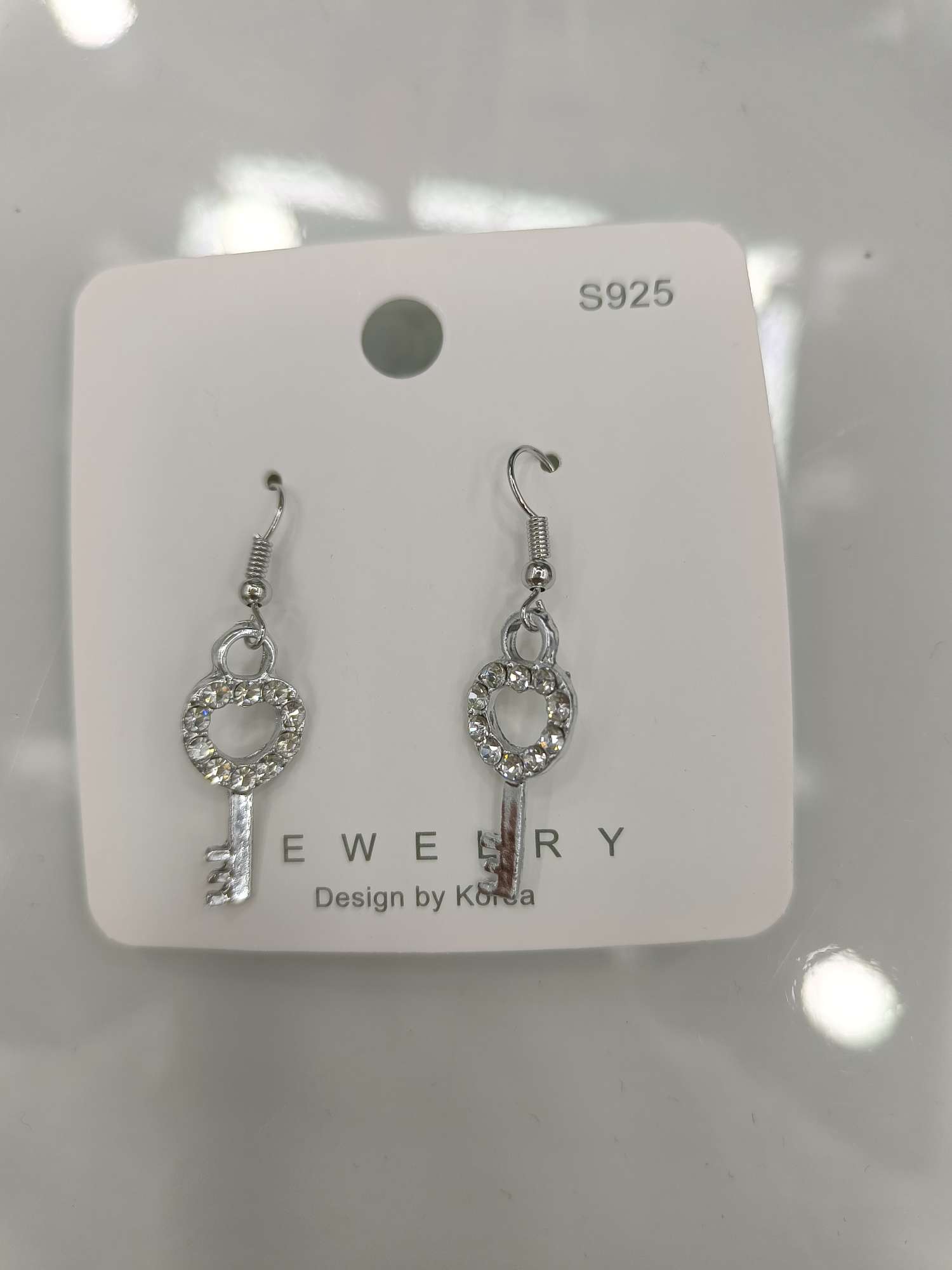 流行珍珠耳环烧焊工艺耳饰 精致时尚饰品 女士优雅耳环装饰品 独特设计耳饰礼物国潮系列