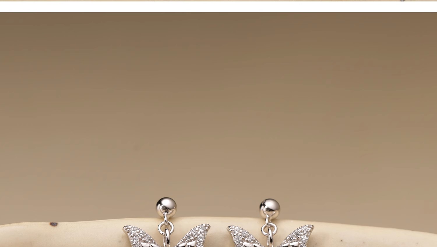ARSIS silver jewelry lucky symbol Fluttering butterfly earrings, zircon style stud earrings, light luxury style earrings Application Scenario