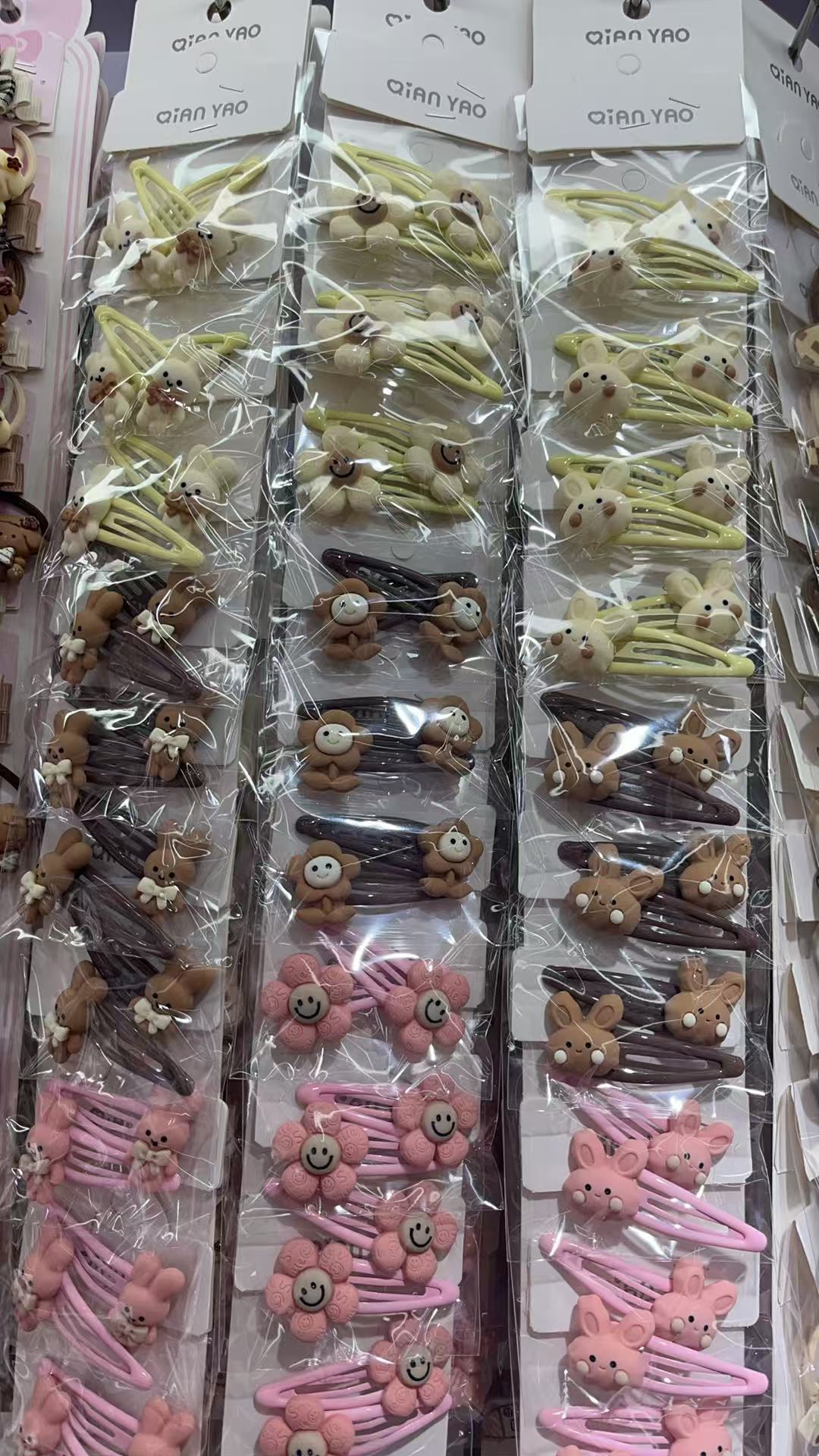 Children's special girls' bangs hair clips, fashionable and cute hair clips, exquisite hair accessories, hair care tools, no damage to hair, light weight, easy to use Application Scenario