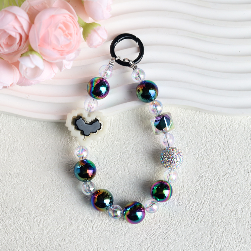 New light luxury hand-painted bead cartoon beading diy mobile phone chain, phone case pendant, keychain, bag decoration mobile phone chain, short style for women, European and American style detail image 3