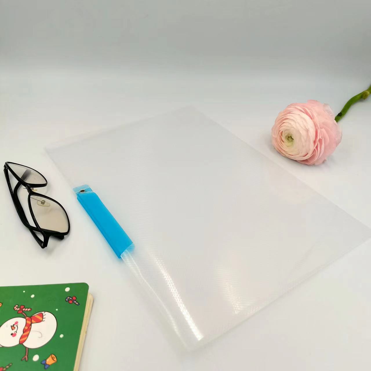 A4 Rotating clip, Morandi water drop pull rod clip, thickened pull rod clip, large-capacity student storage office folder Application Scenario