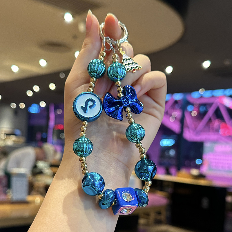 Cross-border best-selling Christmas acrylic diy mobile phone chain pendant, exquisite and high-end for women, handcrafted beaded key chain, short style for women, European and American style detail image 2