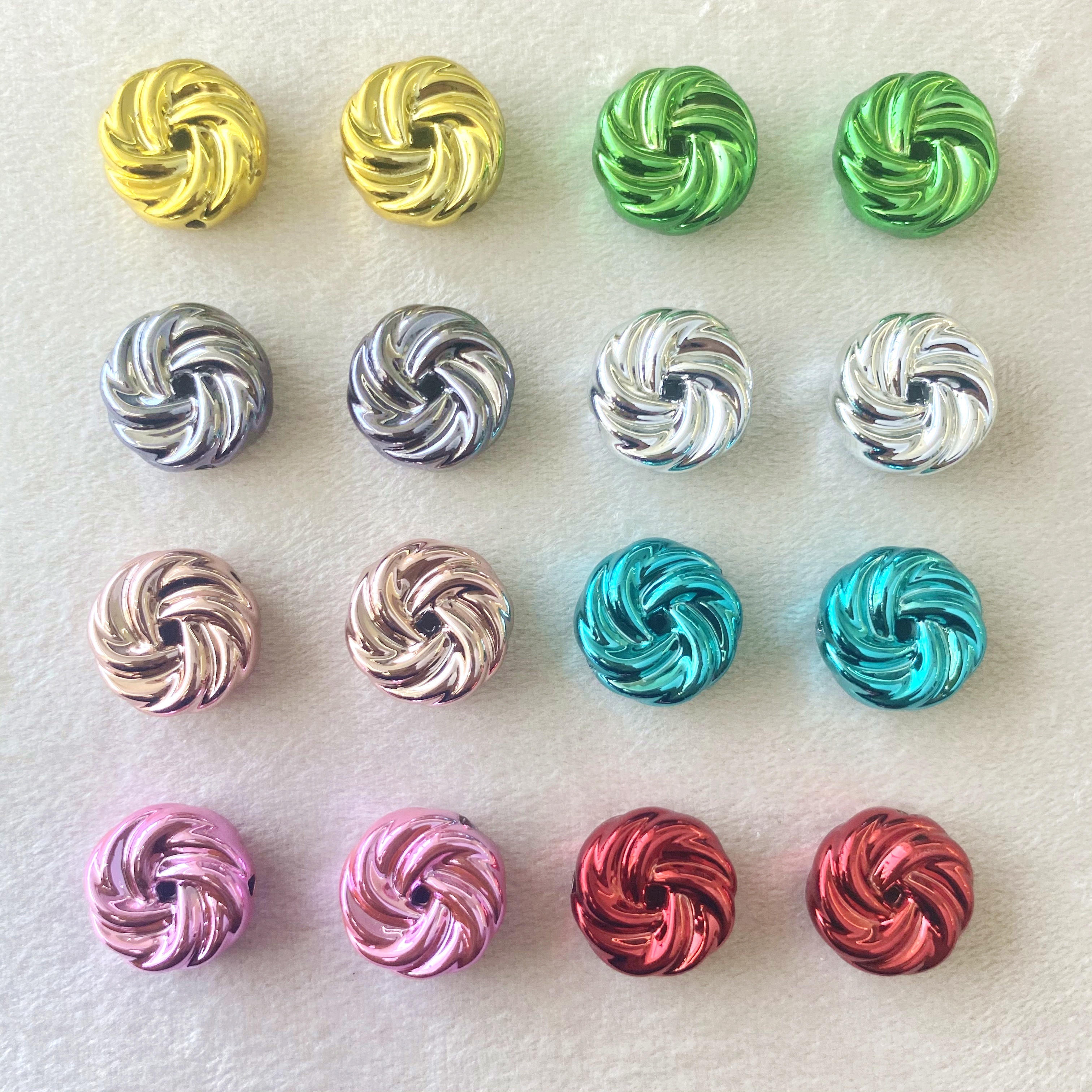 Acrylic electroplated metal cookie creative diy mobile phone pendant chain/pendant key chain accessory making materials Application Scenario