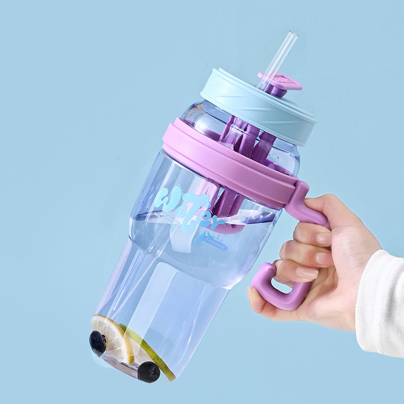 Z37-H854 High appearance level straw cup, large capacity office tea cup with tea filter straw coffee cup Application Scenario