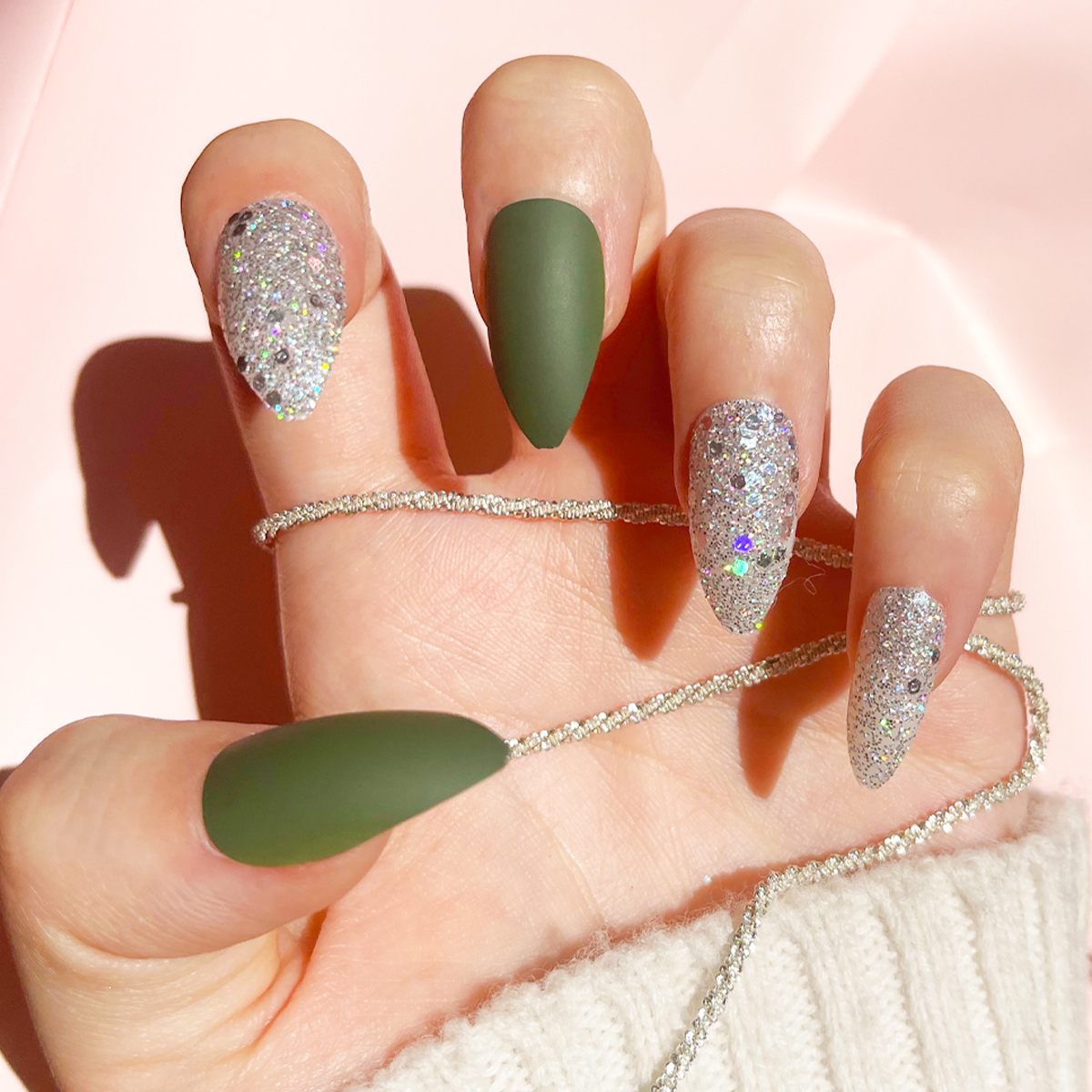 24-piece pointed nail detachable wearable nail art pieces, green matte and silver scallion powder