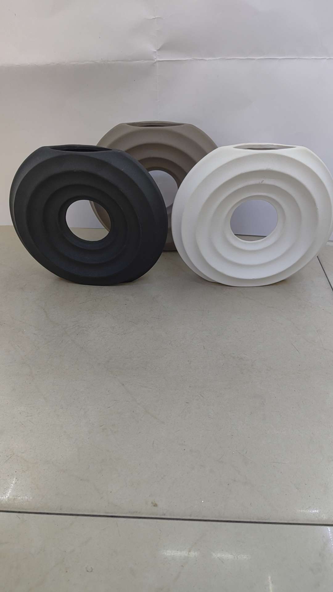 陶瓷花瓶，工艺摆件，家居摆设，简约风