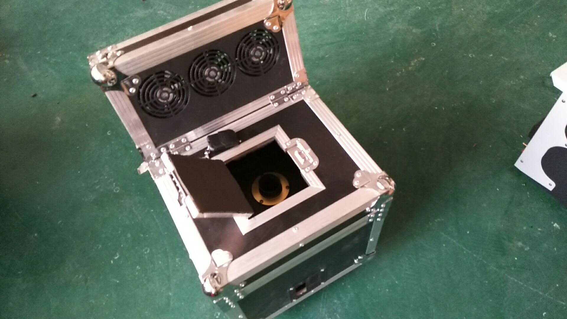 Procesamiento de fábrica equipo de efectos especiales de escenario personalizado máquina de niebla doble 3000W de alta potencia para bodas bar show gran efecto de humo máquina de niebla de agua máquina de humo de escenario pic 12