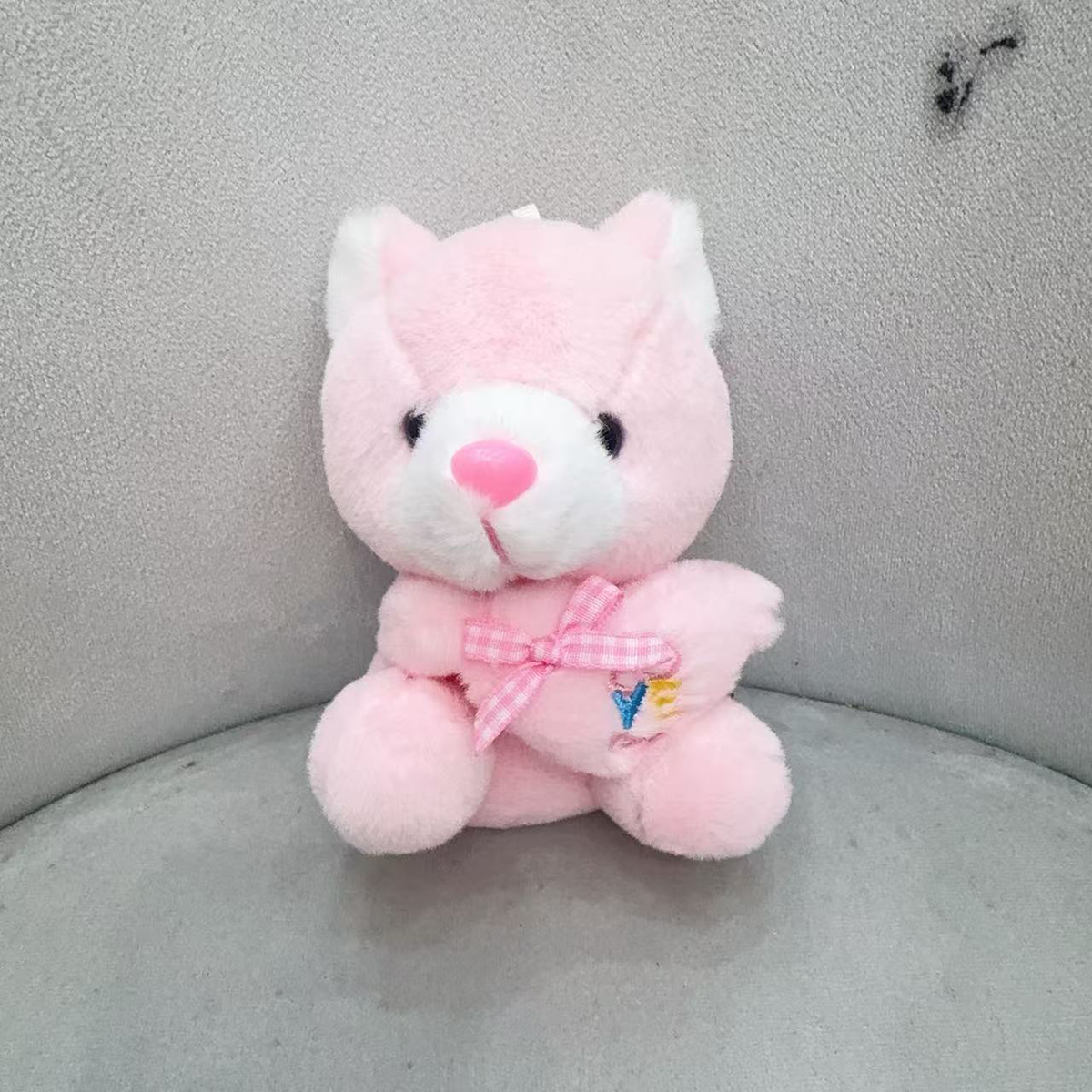 Plush pendants, bear toys, dolls, plush toys, cute cartoon characters, safe materials, children's gifts, grabppers, spillers Application Scenario