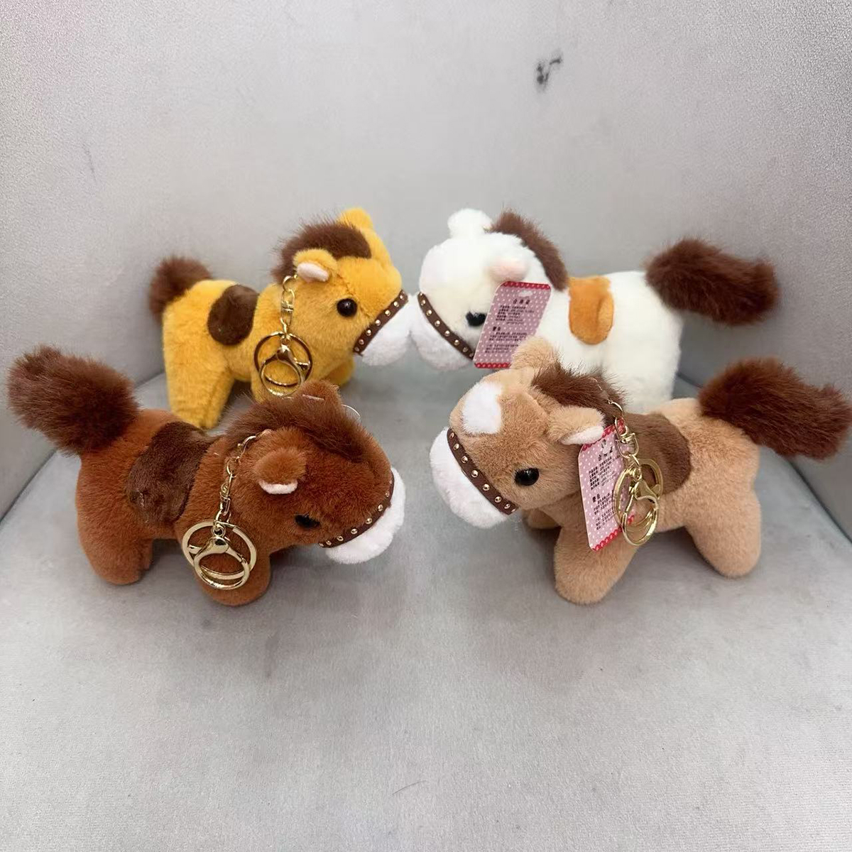 毛绒公仔4色娃娃玩偶抛洒小马玩具可爱卡通形象安全材质儿童礼物抓机