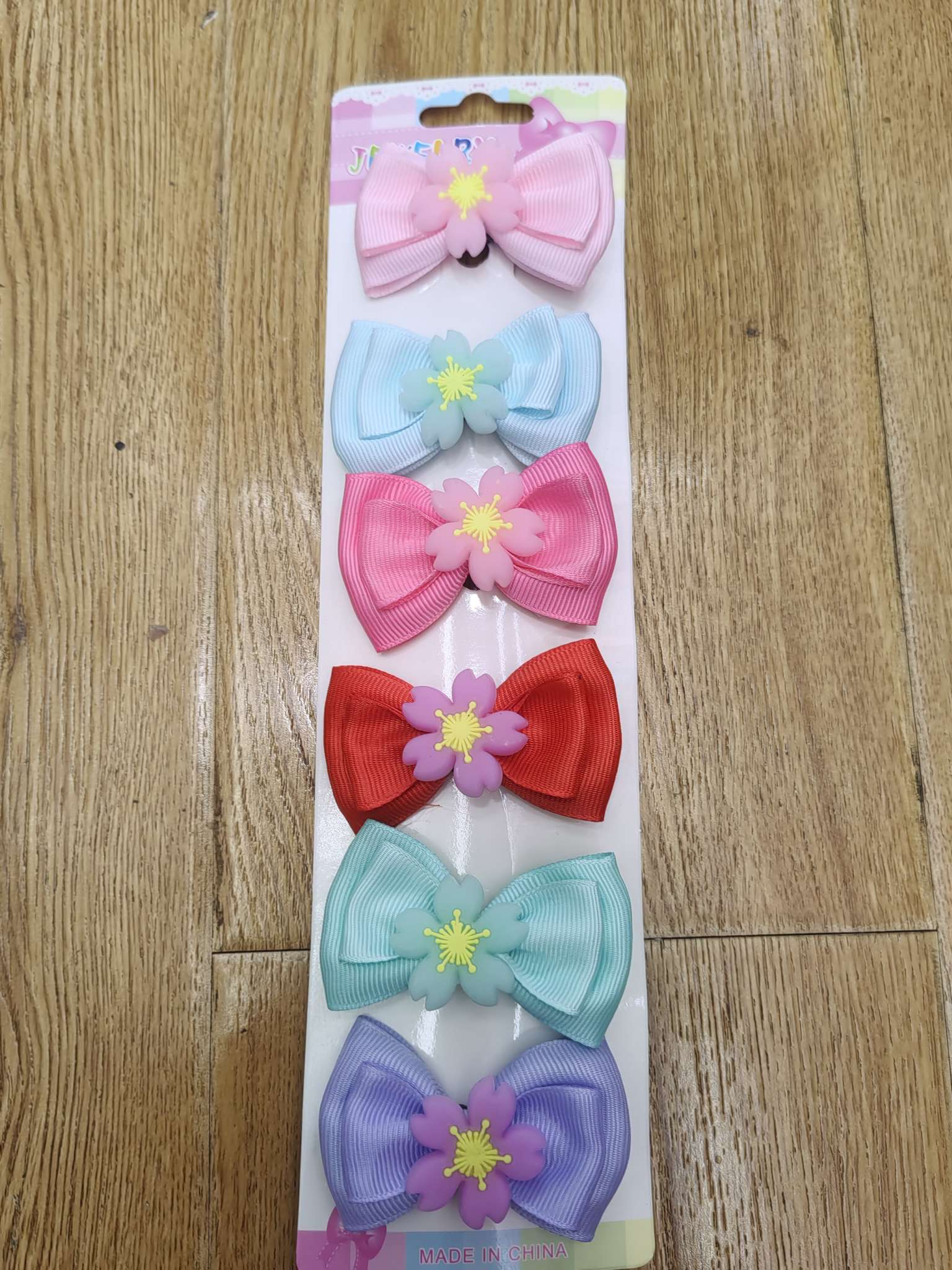 629    4公分宽螺纹带粘棒棒糖软陶配件+夹子。