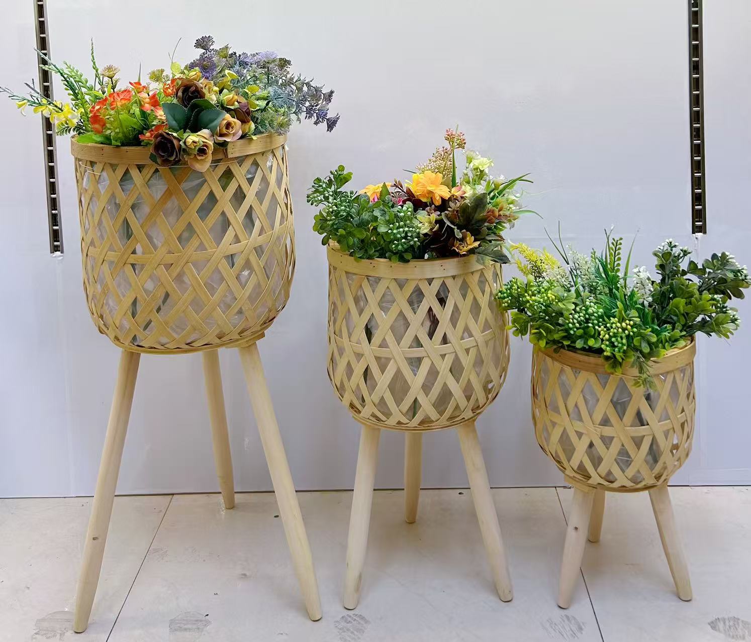 北欧风格花架手工编织木片客厅阳台室内花盆园艺三角架落地式简约植物架子简约舒适风木腿花架