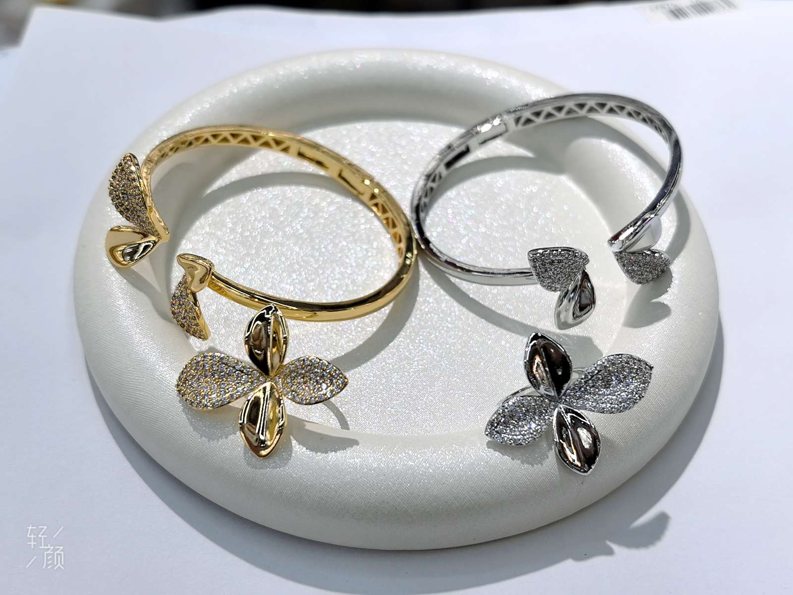 欧美小众设计 高级感手镯 元素设计 独特饰品提升气质详情图2