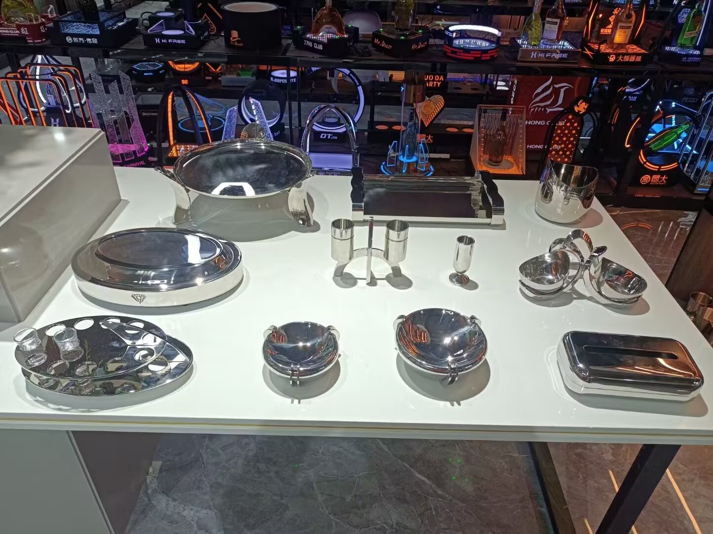 商务会所包厢摆台夜场KTV酒吧会所/Party.K摆件烟灰缸大果盘纸巾盒话筒架详情4