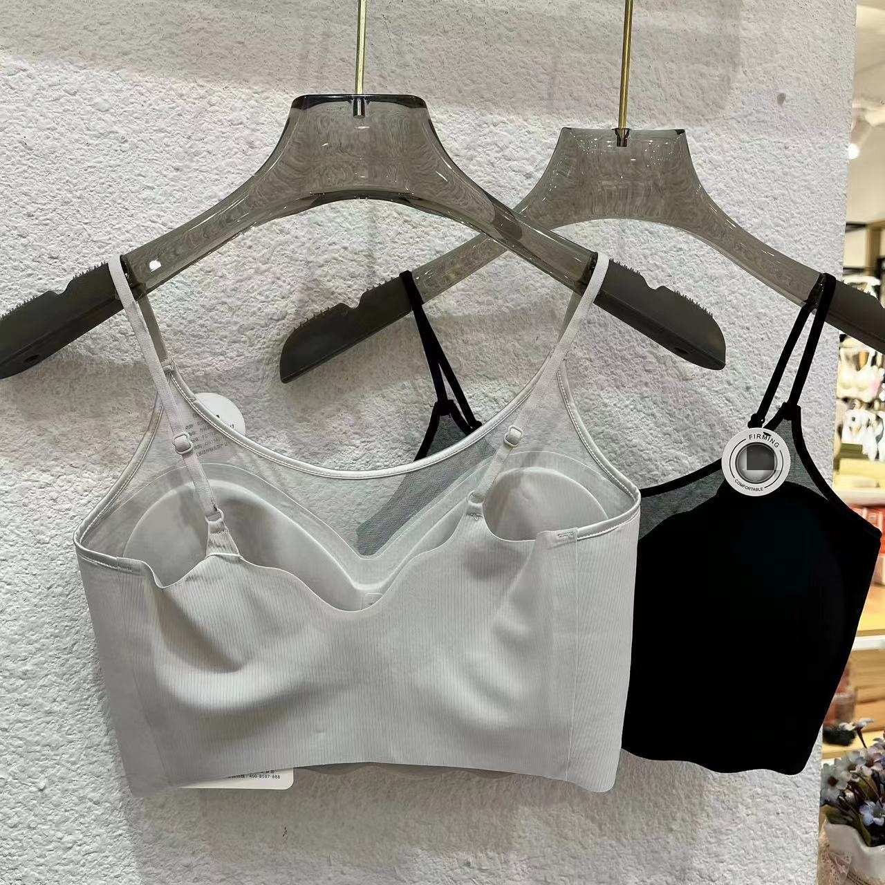 New ice silk seamless lingerie, sexy mesh collar, cloud-like lingerie vest, no steel ring, thin and beautiful strapless vest details Picture