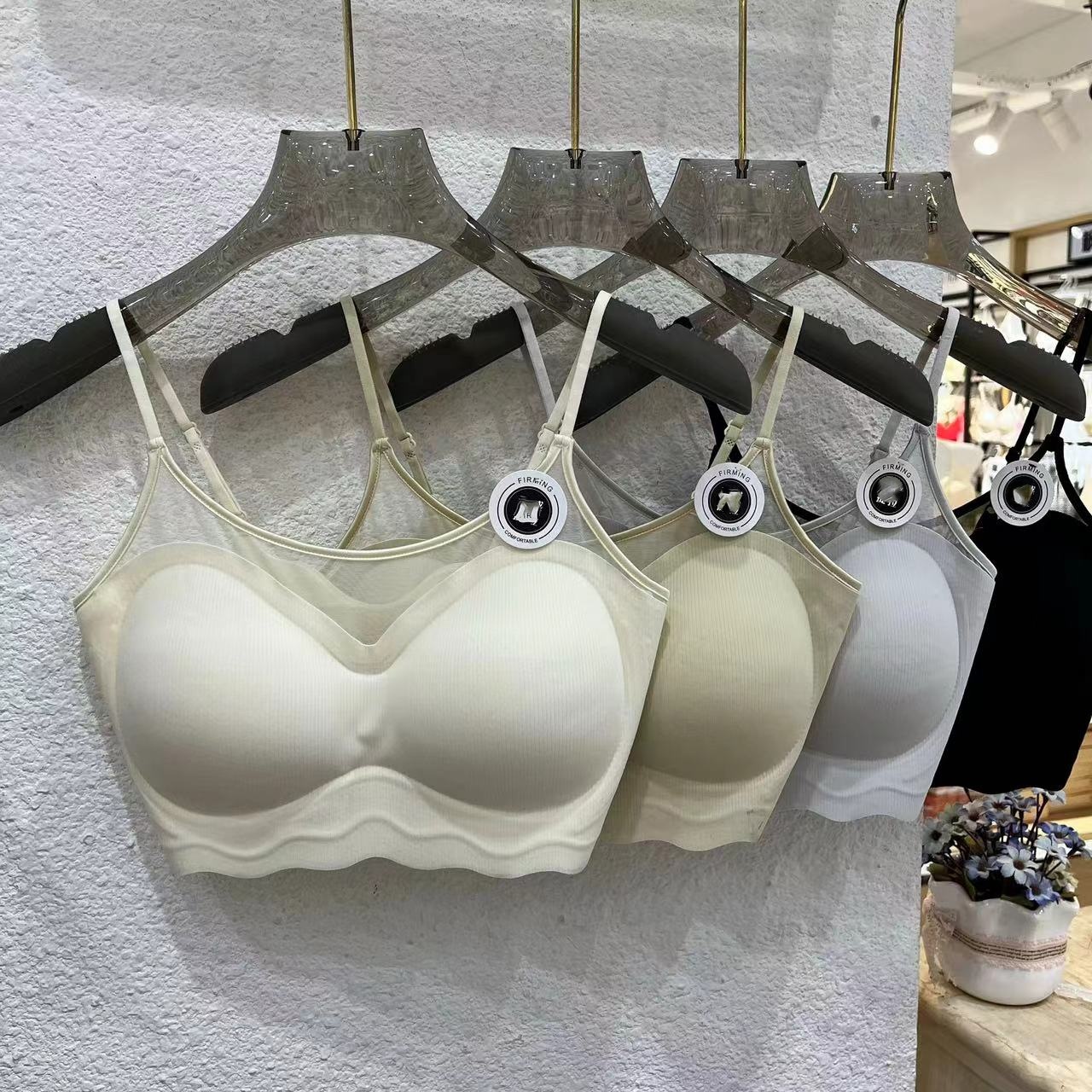 New ice silk seamless lingerie, sexy mesh collar, cloud-like lingerie vest, no steel ring, thin and beautiful strapless vest full figure