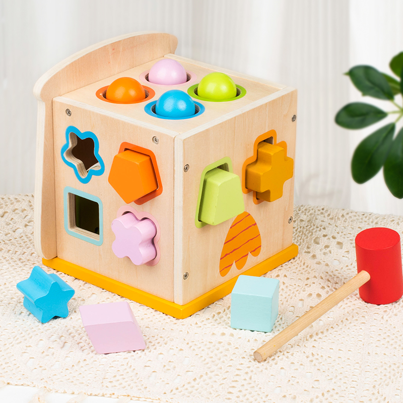 Children's early education enlightenment matching owl-shaped intelligence box, educational early education shape building blocks, color recognition, wooden toys Application Scenario