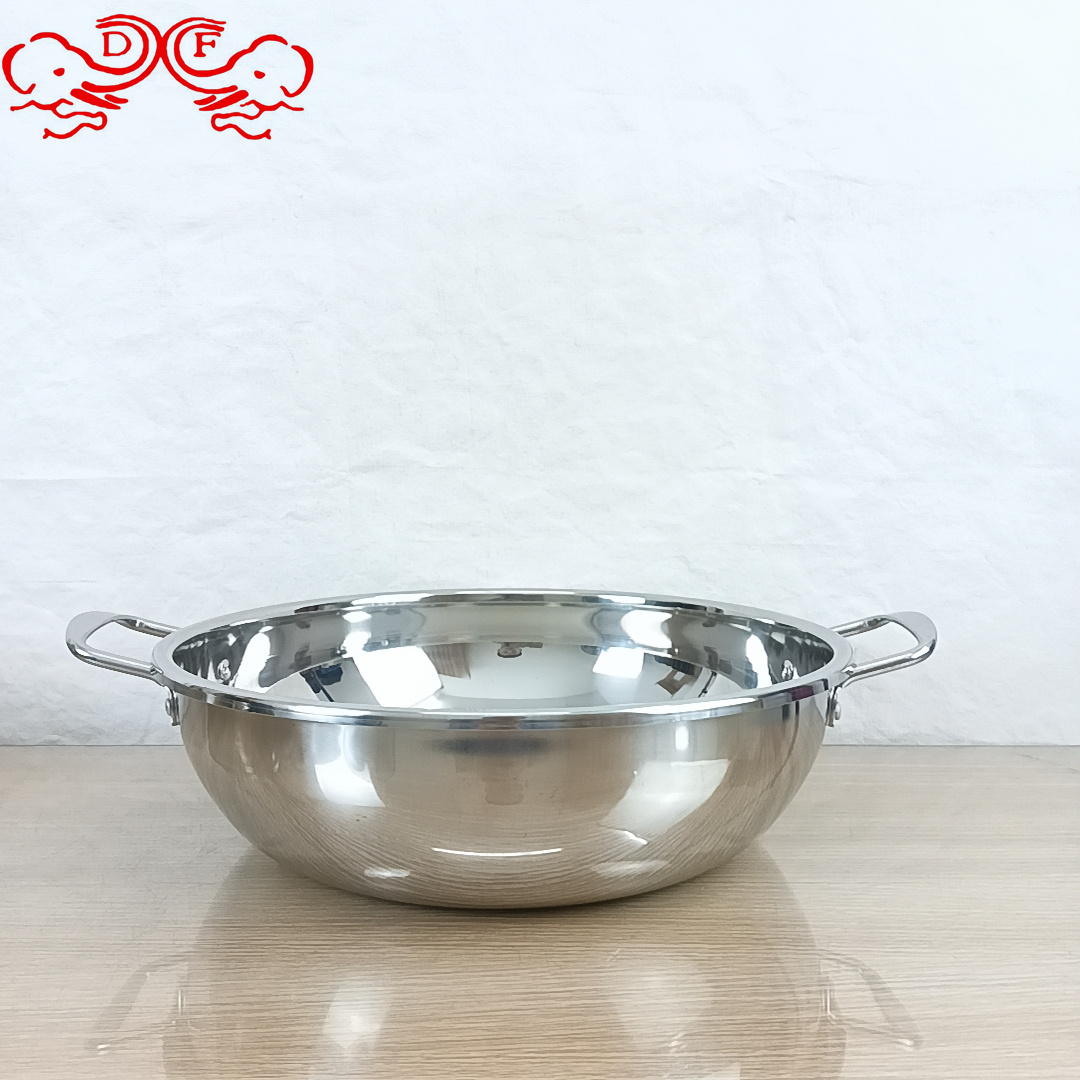 DF99955 stainless steel hot pot basin, Little Sheep extra-thick clear soup hot pot with ears, outdoor alcohol hot pot special pot DF TRADINGHOUSE Application Scenario