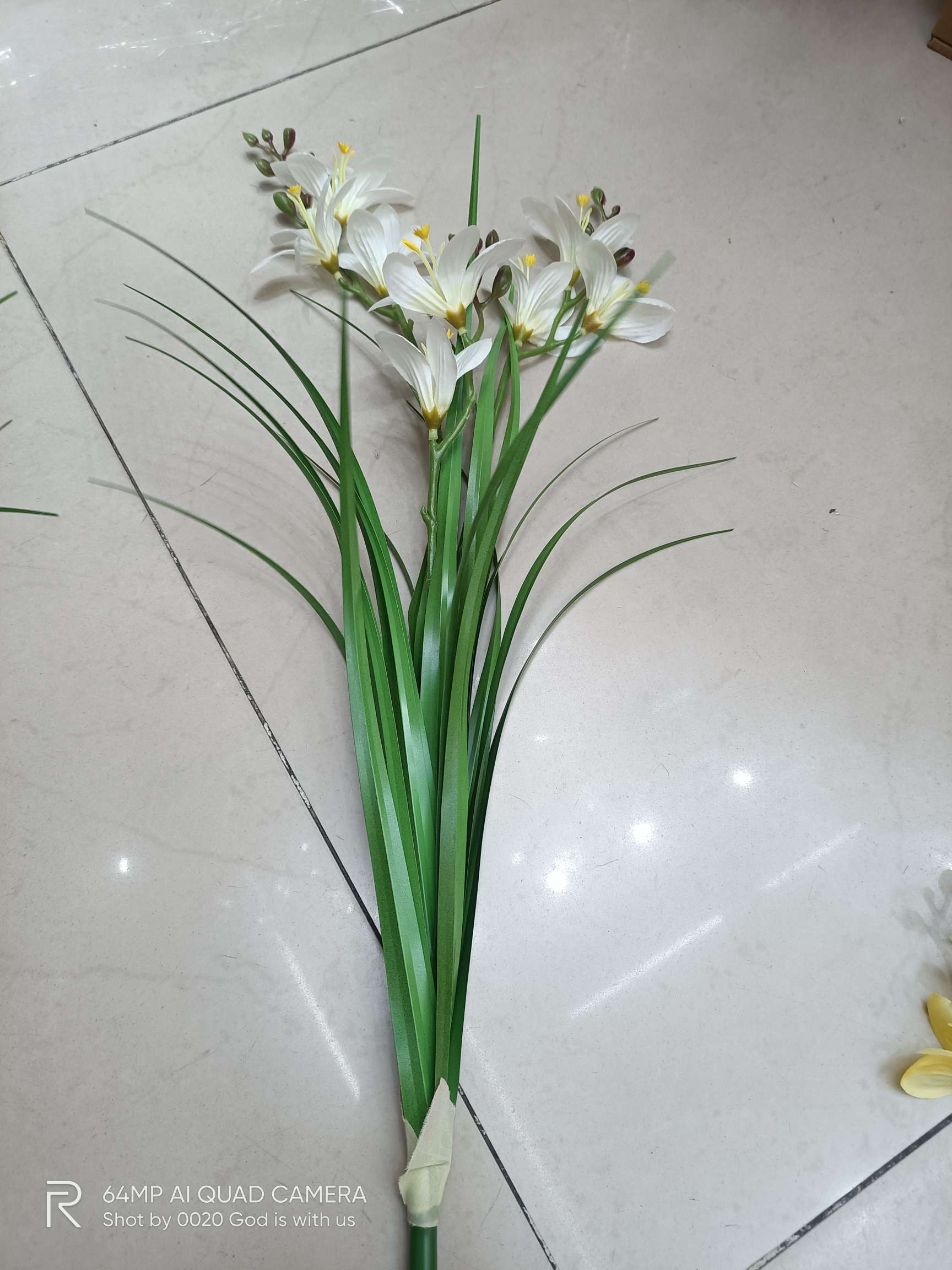 تقليد الازهار الاوركيد الحقيقي detail image 4