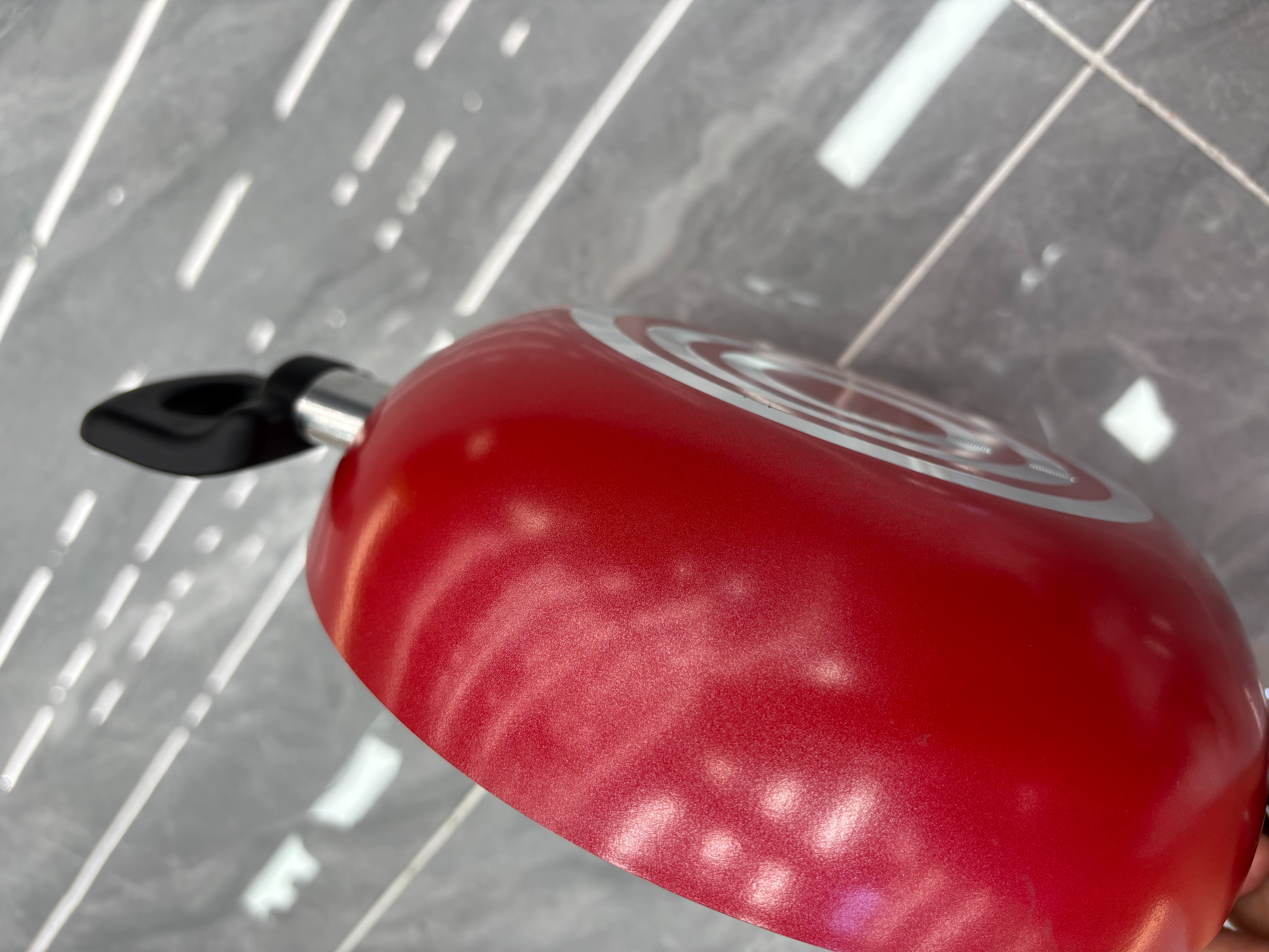 Non-stick pans, frying pans, woks, induction cookers, gas stoves, universal small pans in stock and available for customization. Aluminum pans, double-handled woks, 24cm, 26cm, 28cm pic 2