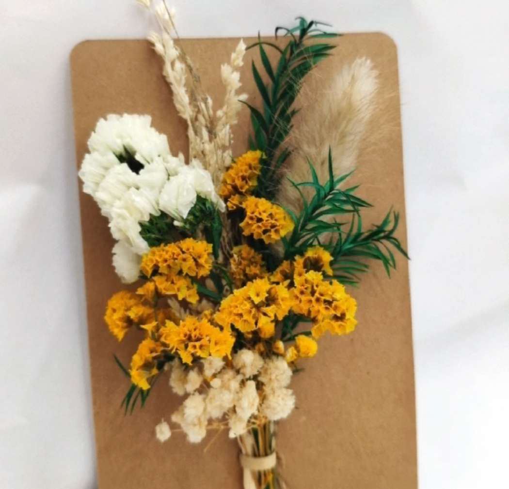 高端仿真花摆件 精致礼品干花 干花礼品卡 永生满天星情人草千层金仿真花 仿真花小摆件装饰