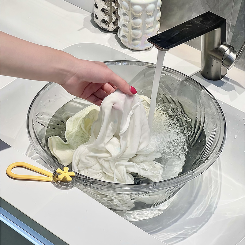 Household plastic washbasins, Nordic-style student washbasins, plastic basins details Picture