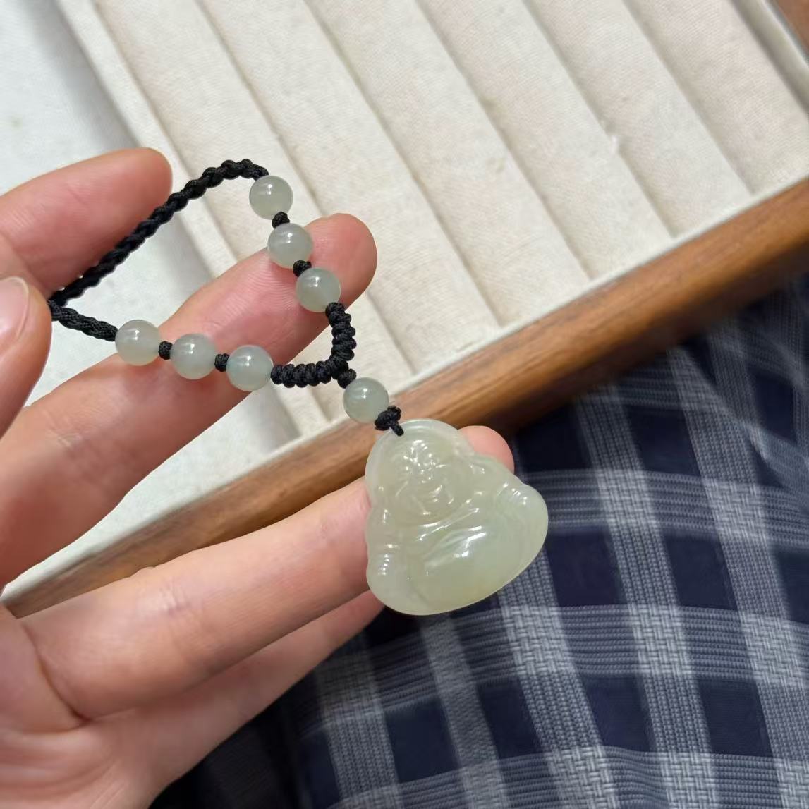 天然和田玉大肚佛项链本命弥勒佛吊坠青海玉石高级生日礼物锁骨链